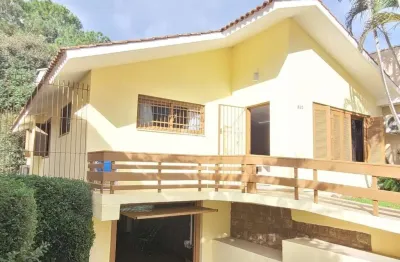 Casa 3 dormitórios para venda no bairro Partenon Porto Alegre