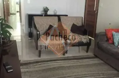Sobrado Frontal na Penha com 3 dormitórios (1 suíte), 2 vagas, 227 m² R$850.000,00