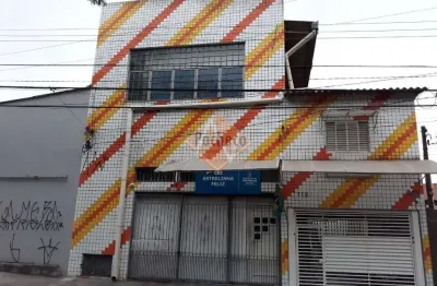 Prédio na Cidade Líder com Renda, salão, salas, 5 vagas, 608m², R$1.590.000,00