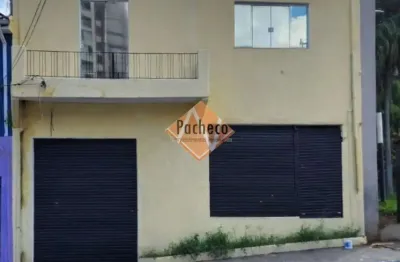 Prédio comercial na Penha de França, 5 salas, 292m², R$ 1.150.000,00.