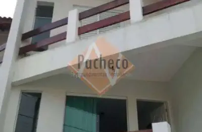 Sobrado Frontal na Enseada/Guarujá, 2 dormitórios, 3 vagas, 118 m², R$ 545.000,00