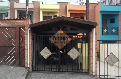 Sobrado Frontal na Vila Matilde com 2 suítes, 2 vagas, 80m², R$640.000,00