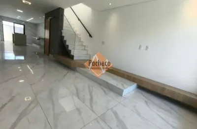 Sobrado na Penha de França, 3 suítes, 5 vagas, 210 m², R$1.250.000,00