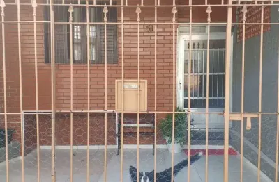 Casa com 3 quartos à venda na Rua Taiuvinha, --, Vila Jacuí, São Paulo