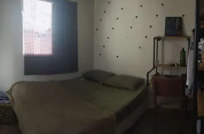 Casa em condomínio na bella vitória na chácara seis de outubro com 1 suíte 2 banheiros 3 vagas.