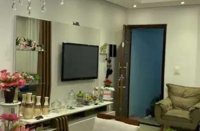 Sobrado à venda com 130m² e 3 quartos na vila carrão