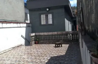 Casa 3 dormitórios + edícula podendo ser o 4 dormitórios, 2 vagas de garagem itaím paulista