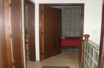 Casa com 3 quartos à venda na Rua Mar de Espanha, --, Vila Nhocune, São Paulo