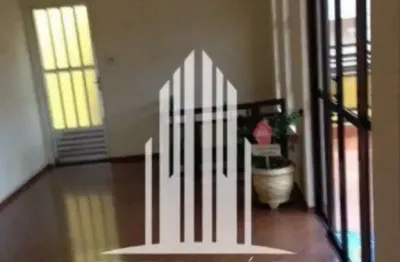 Sobrado à venda na penha com 250m² 3 dormitórios 1 suíte 2 banheiros 6 vagas