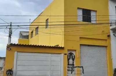 Sobrado à venda na vila rio branco com 240m² 3 dormitórios 1 suíte 2 banheiros 3 vagas