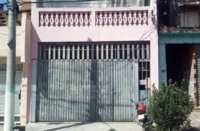 Casa Espetacular à Venda em Cotia-SP - Parque Alexandre: 5 Quartos, 5 Suítes, 5 Banheiros, 2 Vagas, 130 m² Área