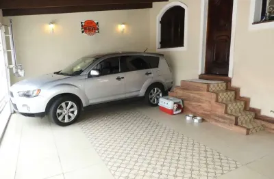 Casa com 3 quartos à venda na Rua Renea Ferreira de Castilho, --, Morumbi, São Paulo