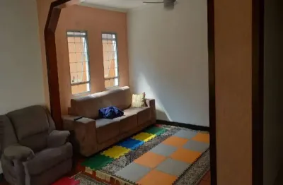 Casa à venda no parque cruzeiro do sul com 203m² 3 dormitórios 1 suíte  2 banheiros 5 vagas