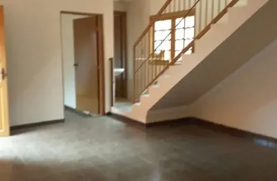 Casa à venda na vila carrão com 209m²  3 dormitórios 1 suíte 4 banheiros 2 vagas.