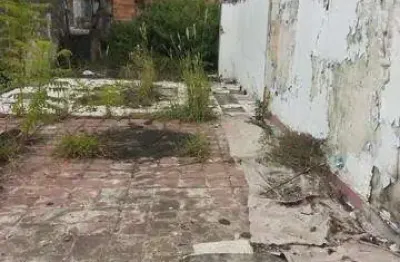 Terreno na penha em excelente localização e saída para 2 ruas