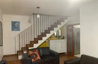 Casa à venda em São Paulo-SP, Vila Suzana! 3 quartos, 2 banheiros, 160m² de área!