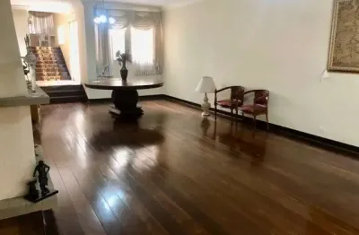 Casa à venda no brooklin com 423m² 4 dormitórios 4 suítes 5 banheiros 6 vagas.