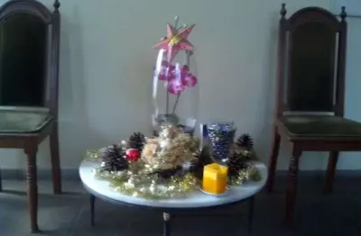 Casa no Brooklin Paulista de 180m² com 4 dormitórios, 2 suítes, 5 banheiros e 3 vagas.