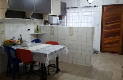 Sobrado a venda com 3 dormitórios e 3 vagas de garagem no jardim santa helena - são paulo - sp