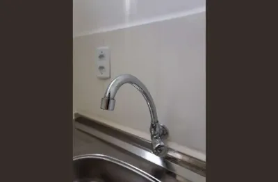 Sobrado à venda no Rio Pequeno, 150m² com 3 dormitórios, 3 banheiros e 1 vaga de garagem.