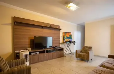 Casa com 3 quartos à venda na Rua Santa Francisca, --, Vila Jaguara, São Paulo