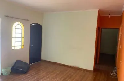 Casa à venda 250m² 2 dormitórios, 2 vagas no jardim rubio