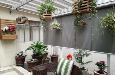 Sobrado á venda 222m² 3 quartos na região do metrô Guilhermina Esperança