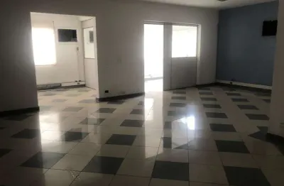 Sobrado à venda no brooklin com 360m² 4 dormitórios 1 suíte 5 banheiros 6 a 8 vagas