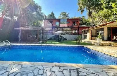 Casa à vedna, condomínio paisagem renoir iii - 4 dormitórios (2suítes), piscina, studio externo.