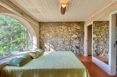 Casa cond. vila real do moinho velho, na granja viana, cotia. casa + loft + hóspedes + home office