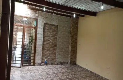 Sobrado com 150m²à venda com 2 dorms e 2 vagas de garagem no jardim prudência