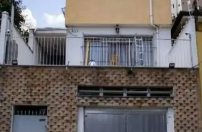 Sobrado à venda: 3 quartos, 2 banheiros, 2 vagas na Vila São Paulo, São Paulo-SP - 160,00m²