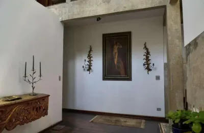 Magnífica casa de 5 quartos e 4 suítes à venda em são paulo - cidade jardim, 580m² e 4 vagas de garagem!