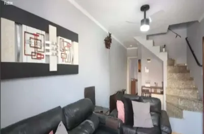 Sobrado á venda com 117m² 3 quartos 2 vagas de garagem na vila formosa