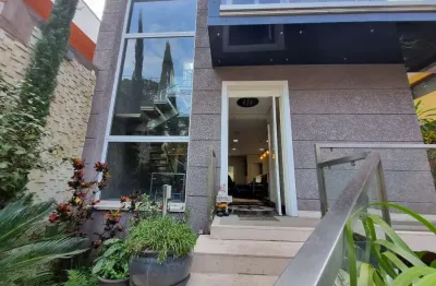Casa com 3 quartos à venda na Rua Breves, --, Chácara Monte Alegre, São Paulo