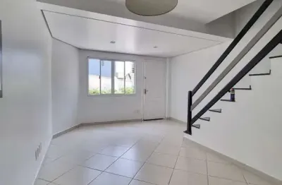 Casa em condomínio a venda 150m² sendo 02 dormitórios, 02 banheiros, 2 suítes e 2 vagas no jabaquara !