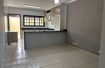Sobrado à venda na vila marari com 3 dormitórios 1 suíte 3 banheiros 2 vagas