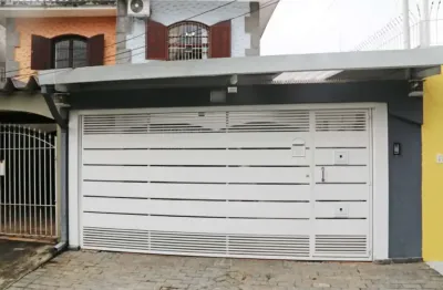 Casa com 3 quartos à venda na Avenida João Martins Eredia, --, Jardim Ipanema (Zona Sul), São Paulo