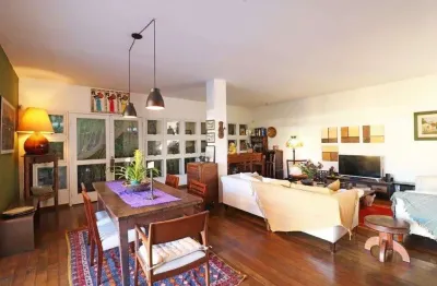 Casa com 4 quartos à venda na Rua Evangelista Rodrigues, --, Alto de Pinheiros, São Paulo