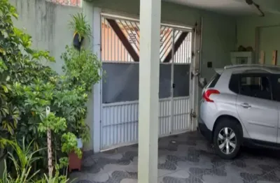 Sobrado à venda na Vila Curuçá com 100m² 3 dormitórios 1 suíte 3 banheiros 2 vagas