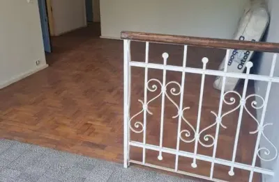 Apartamento de 100m², 2 dormitórios, 1 vaga de garagem para vender