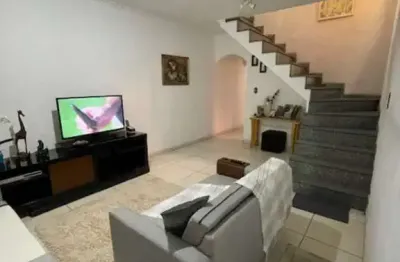 Imperdível sobrado à venda em santo andré-sp, jardim rina: 3 quartos, 1 suíte, 3 banheiros, 2 vagas, 152m². confira!