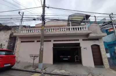 Casa 4 dormitórios 2 vagas próximo ao centro de itaquera!