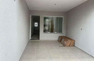 Imperdível oportunidade: Casa à venda em São Paulo-SP, bairro Vila Santa Catarina, 3 quartos, 2 suítes, 3 banheiros, 2 vagas, 120m².