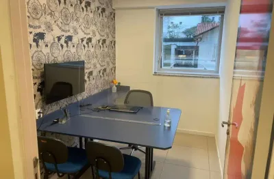 Sala comercial a venda 52m² com 02 banheiros e 02 vagas de garagem santana