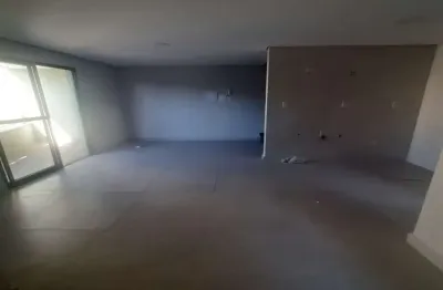 Sobrado no parque das nações com 3 quartos sendo 1 suíte e 4 vagas de garagem