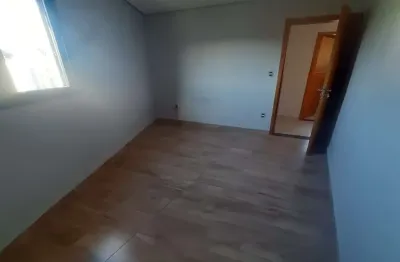 Sobrado no Parque das Nações com 3 quartos sendo 1 suíte e 4 vagas de garagem