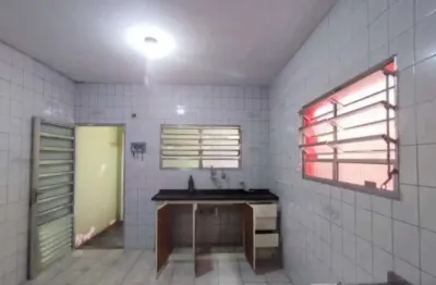 Imperdível sobrado à venda em São Paulo-SP, Vila Jaguari: 4 quartos, 1 suíte, 2 banheiros, 3 vagas, 450 m².