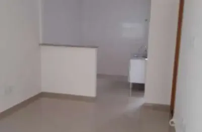 Casa em condomínio de luxo na vila ré, são paulo-sp: 2 quartos, 2 suítes, 3 banheiros, 2 vagas de garagem, 55m² de área