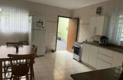 Sobrado à venda no Jardim Brasil (Zona Norte) com 200m² 3 dormitórios 3 banheiros 3 vagas